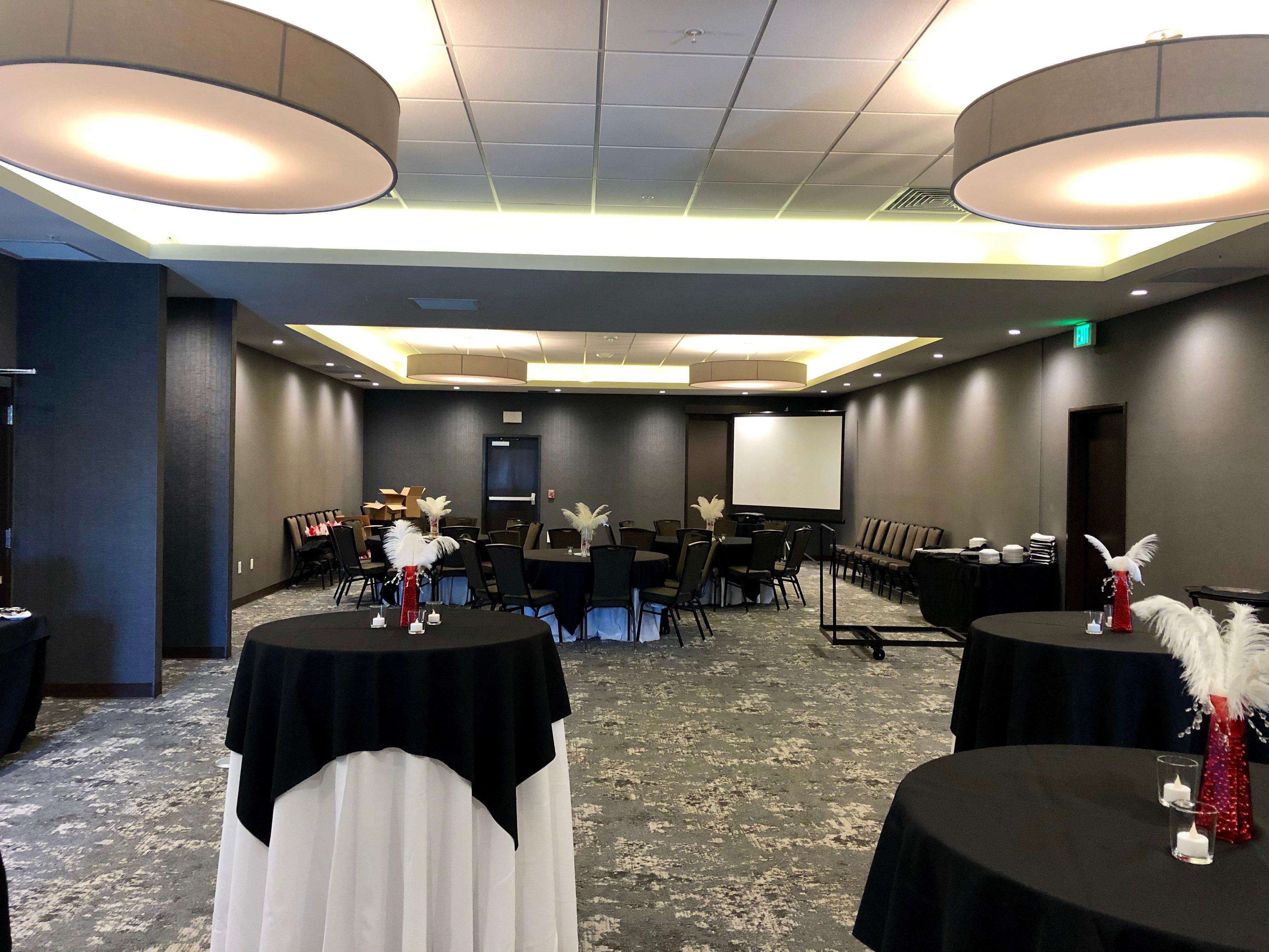 Holiday Inn Hotel & Suites Silicon Valley - Milpitas By Ihg Екстер'єр фото