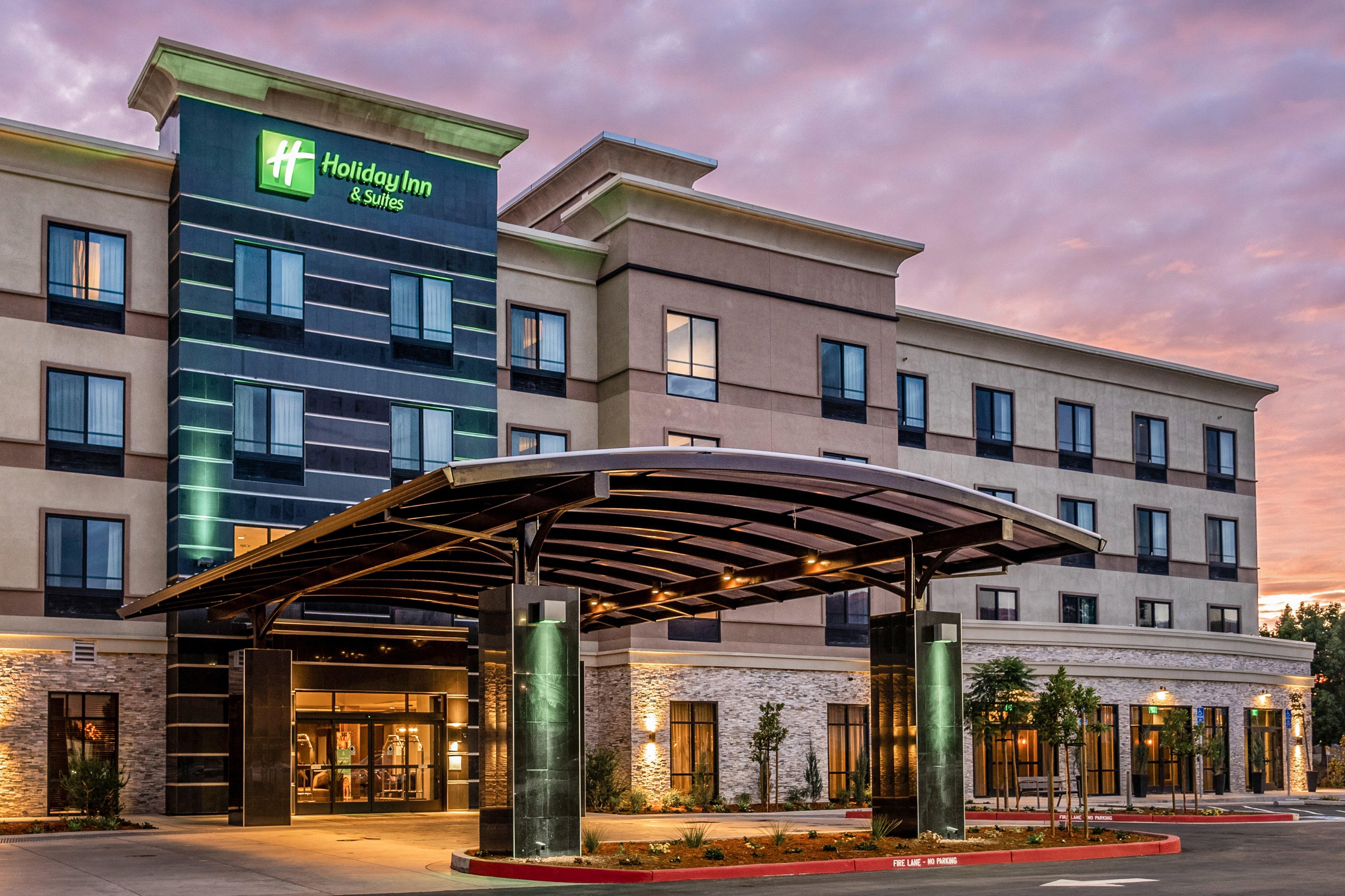 Holiday Inn Hotel & Suites Silicon Valley - Milpitas By Ihg Екстер'єр фото